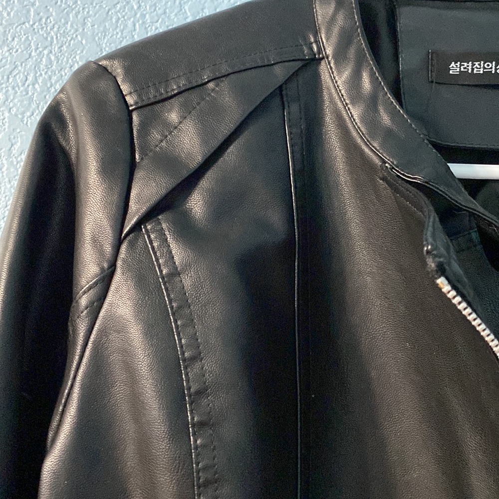 Jacket - Picture 5 of 9